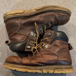 Wolverine Dur- Shock Men's Brown Leather Boots Stock # 10888